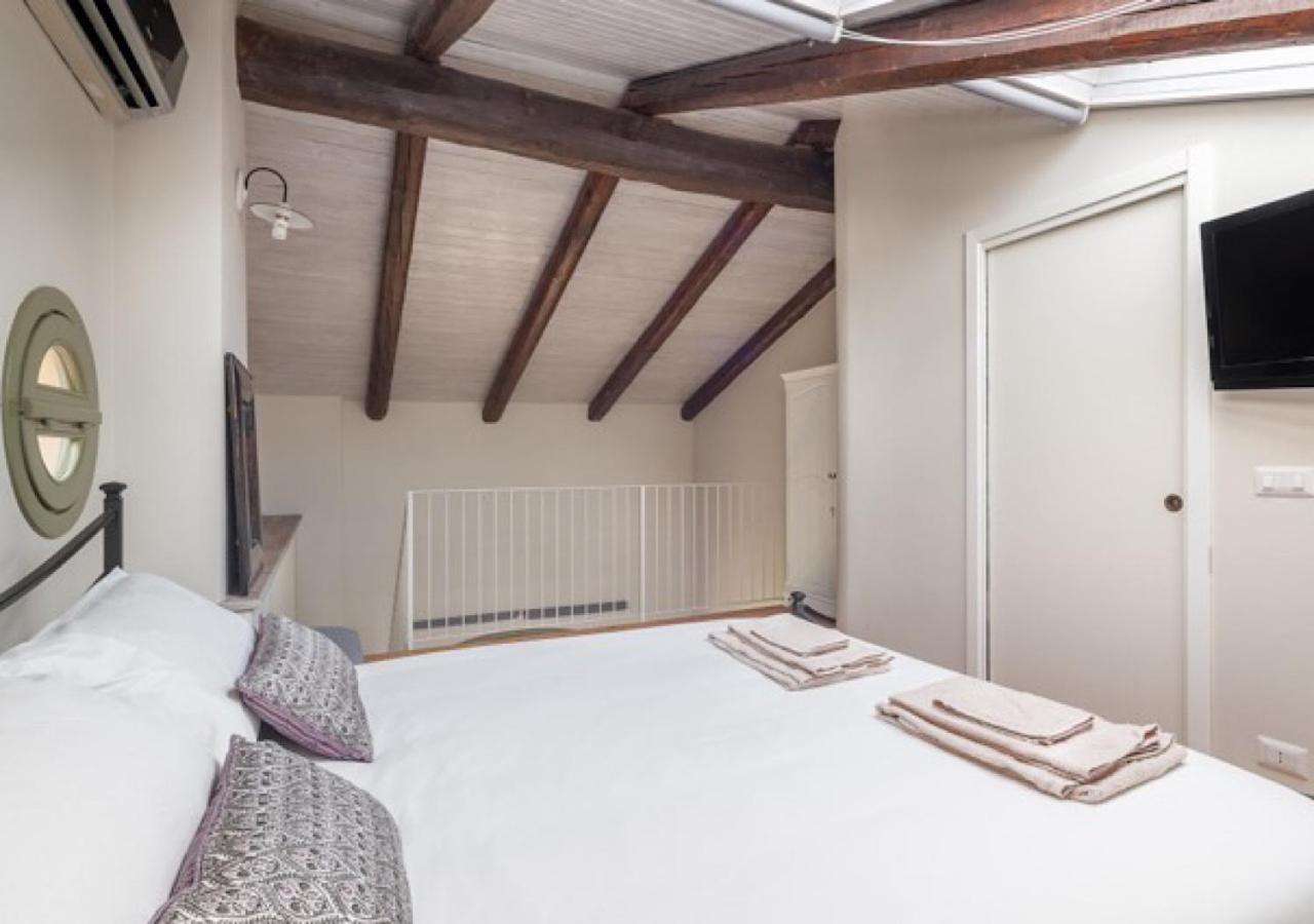 Apartamento Charming Loft Golf Club Barolo Novello Exterior foto